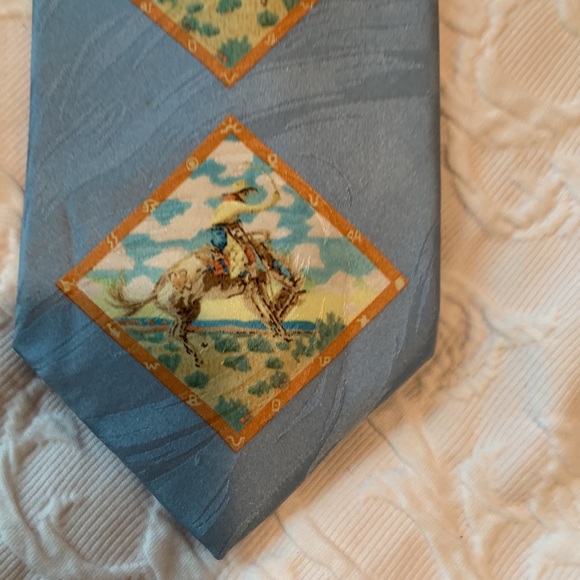 Vintage Limited Edition Rockmount Ranchwear Diamond Bronc silk tie - Picture 2 of 5
